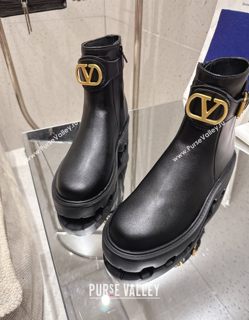 Valentino VLogo Signature Strap Heel Ankle Boots 5.5cm in Calfskin Leather Black 2025 1028 (MD-251028009)