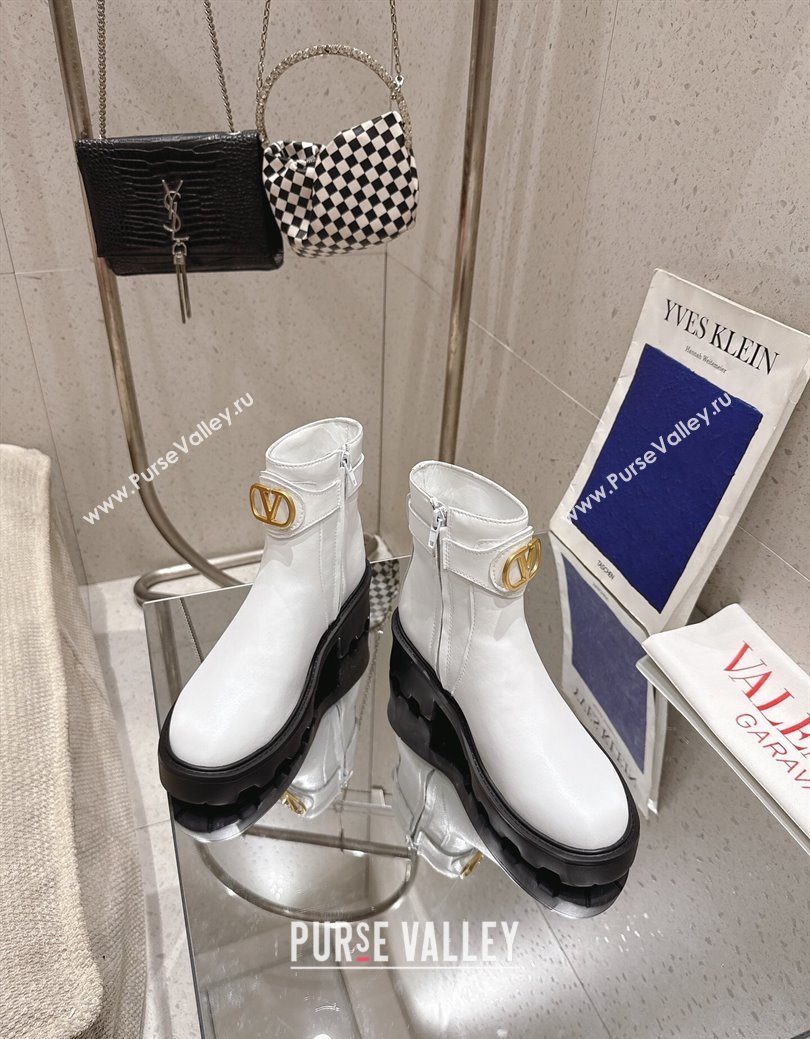 Valentino VLogo Signature Strap Heel Ankle Boots 5.5cm in Calfskin Leather White 2025 1028 (MD-251028010)