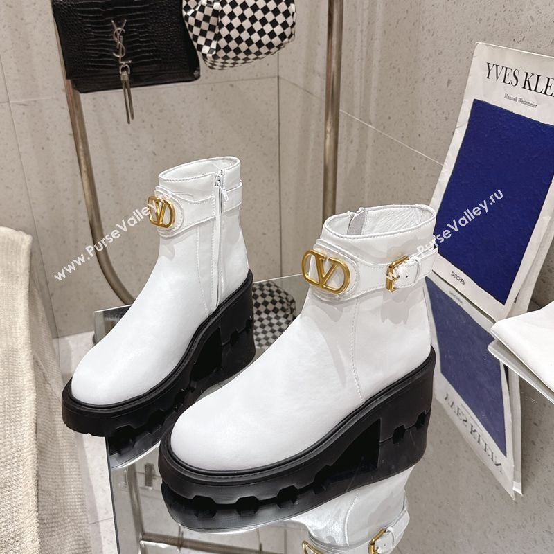Valentino VLogo Signature Strap Heel Ankle Boots 5.5cm in Calfskin Leather White 2025 1028 (MD-251028010)