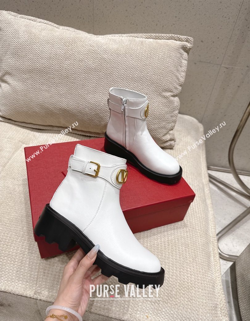 Valentino VLogo Signature Strap Heel Ankle Boots 5.5cm in Calfskin Leather White 2025 1028 (MD-251028010)