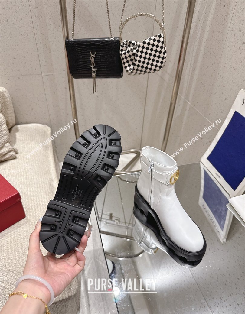 Valentino VLogo Signature Strap Heel Ankle Boots 5.5cm in Calfskin Leather White 2025 1028 (MD-251028010)