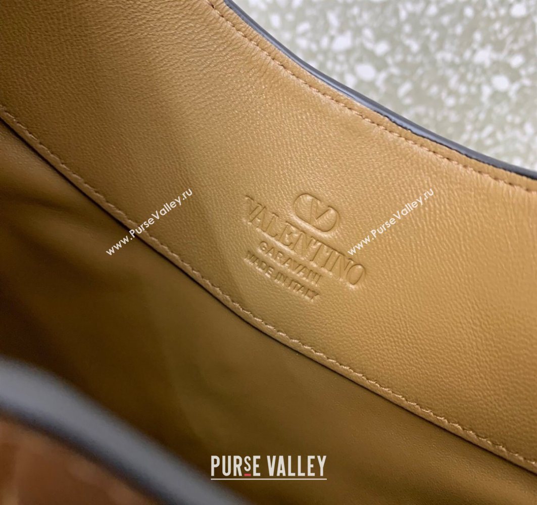 Valentino Hoboho Small Hobo Bag In Chevron-Patterned Nappa Leather with Studs Brown 2025 0073S (LKF-251121032)