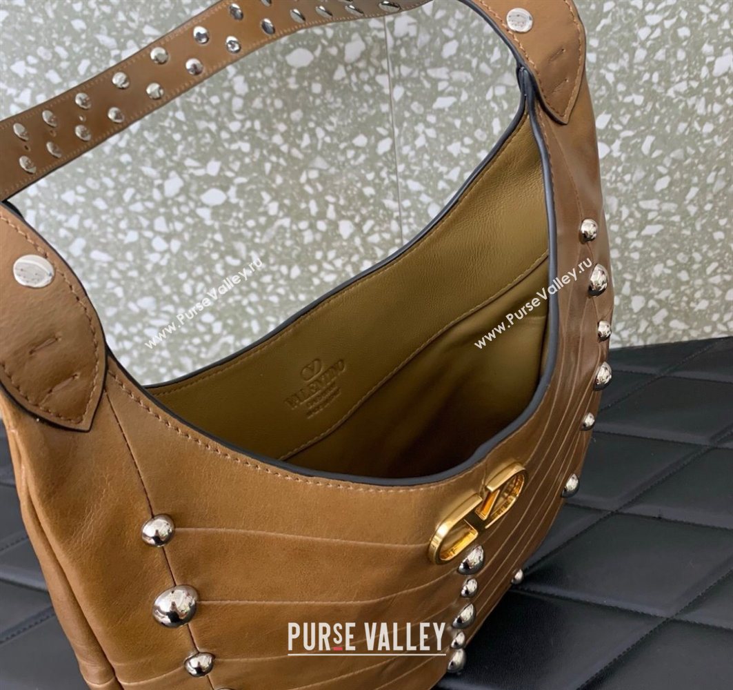 Valentino Hoboho Small Hobo Bag In Chevron-Patterned Nappa Leather with Studs Brown 2025 0073S (LKF-251121032)