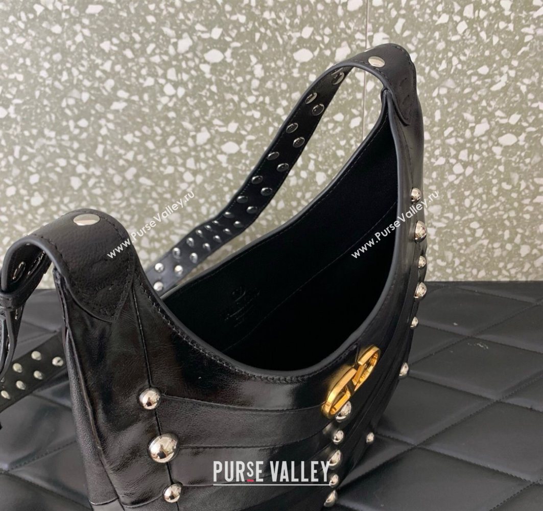 Valentino Hoboho Small Hobo Bag In Chevron-Patterned Nappa Leather with Studs Black 2025 0073S (LKF-251121034)