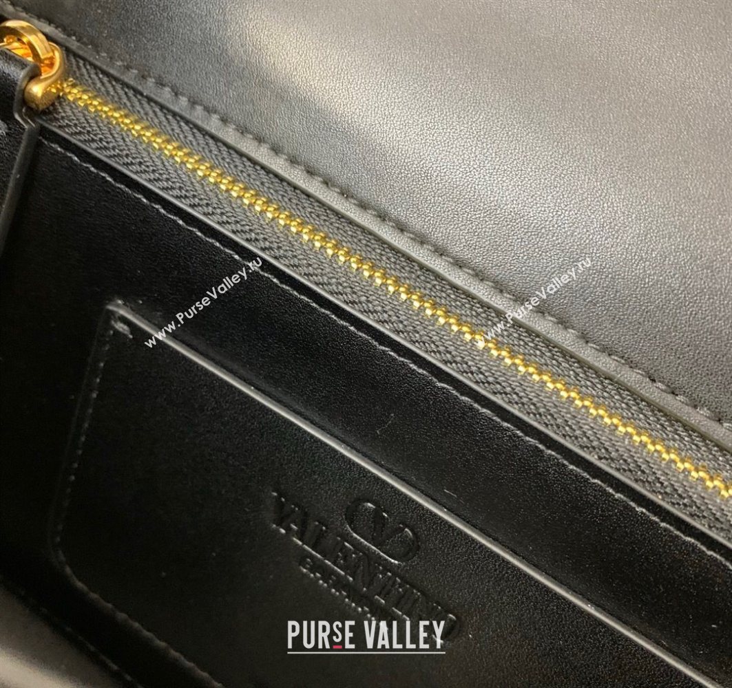 Valentino Vain Shoulder Bag With Handle In Shiny Calfskin Leather Black 2025 2017 (LKF-251121022)