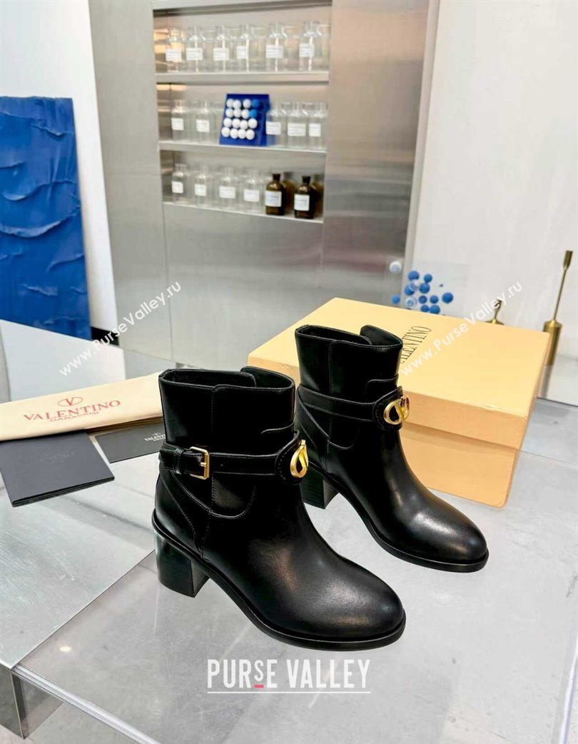Valentino VLogo Signature Strap Heel Ankle Boots 7cm in Calfskin Leather Black 2025 VLTN121502 (XL-251215056)