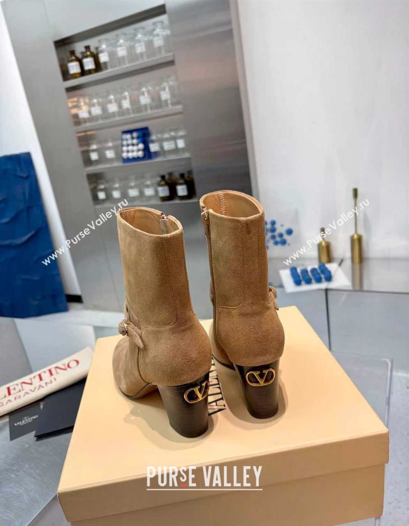 Valentino PATTIE Heel Booties 8cm in Suede with Buckle Beige 2025 (XL-251215067)