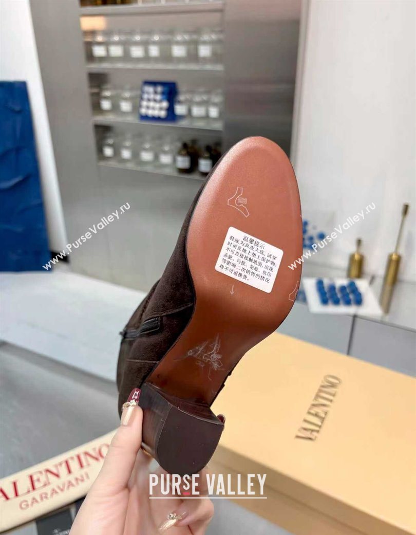 Valentino PATTIE Heel Booties 8cm in Suede with Buckle Brown 2025 (XL-251215069)