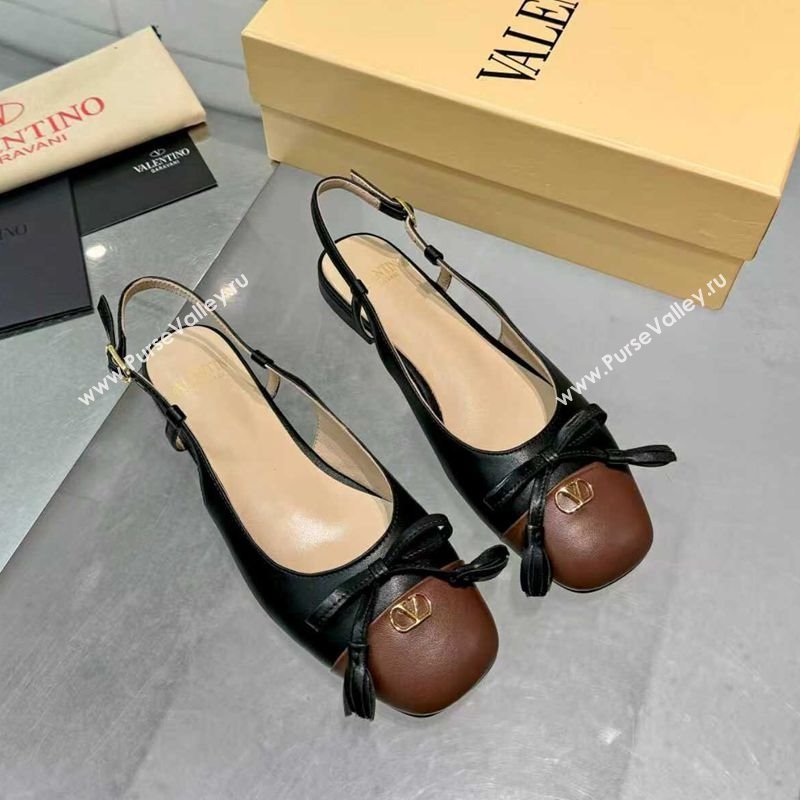 Valentino VALET DU ROI Slingbacks Flat in Calfskin Leather with Tassel Bow Black/Brown 2025 (XL-251215042)