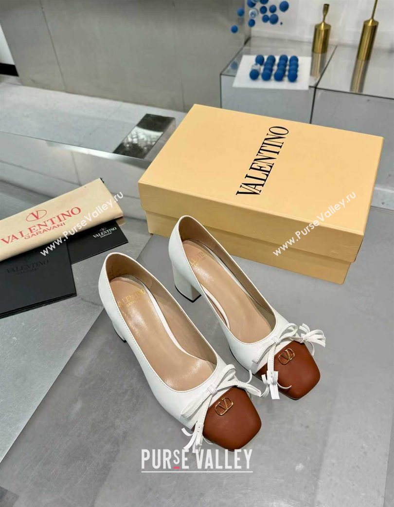 Valentino VALET DU ROI Pumps 6cm in Calfskin Leather with Tassel Bow White/Brown 2025 (XL-251215045)