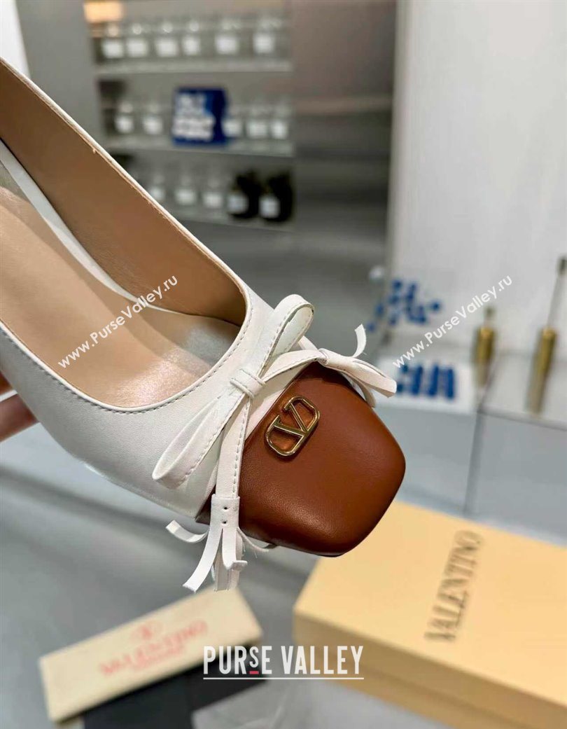 Valentino VALET DU ROI Pumps 6cm in Calfskin Leather with Tassel Bow White/Brown 2025 (XL-251215045)