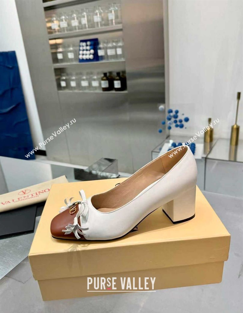 Valentino VALET DU ROI Pumps 6cm in Calfskin Leather with Tassel Bow White/Brown 2025 (XL-251215045)