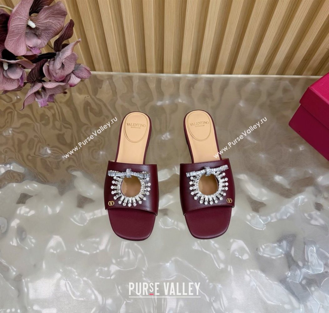 Valentino Strass Embellished Flat Slides Sandal in Calfskin Leather Dark Burgundy 2025 VLTN121509 (MD-251215112)