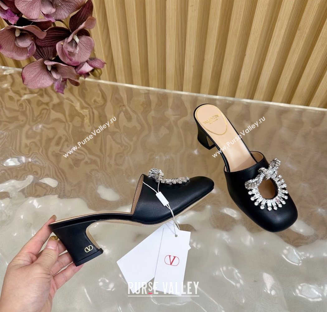 Valentino Strass Embellished Heel Mules 5.5cm in Calfskin Leather Black 2025 VLTN121509 (MD-251215120)