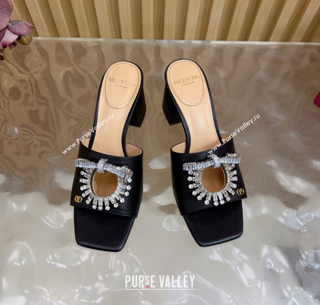 Valentino Strass Embellished Heel Slides Sandal 6cm in Calfskin Leather Black2 2025 VLTN121509 (MD-251215123)