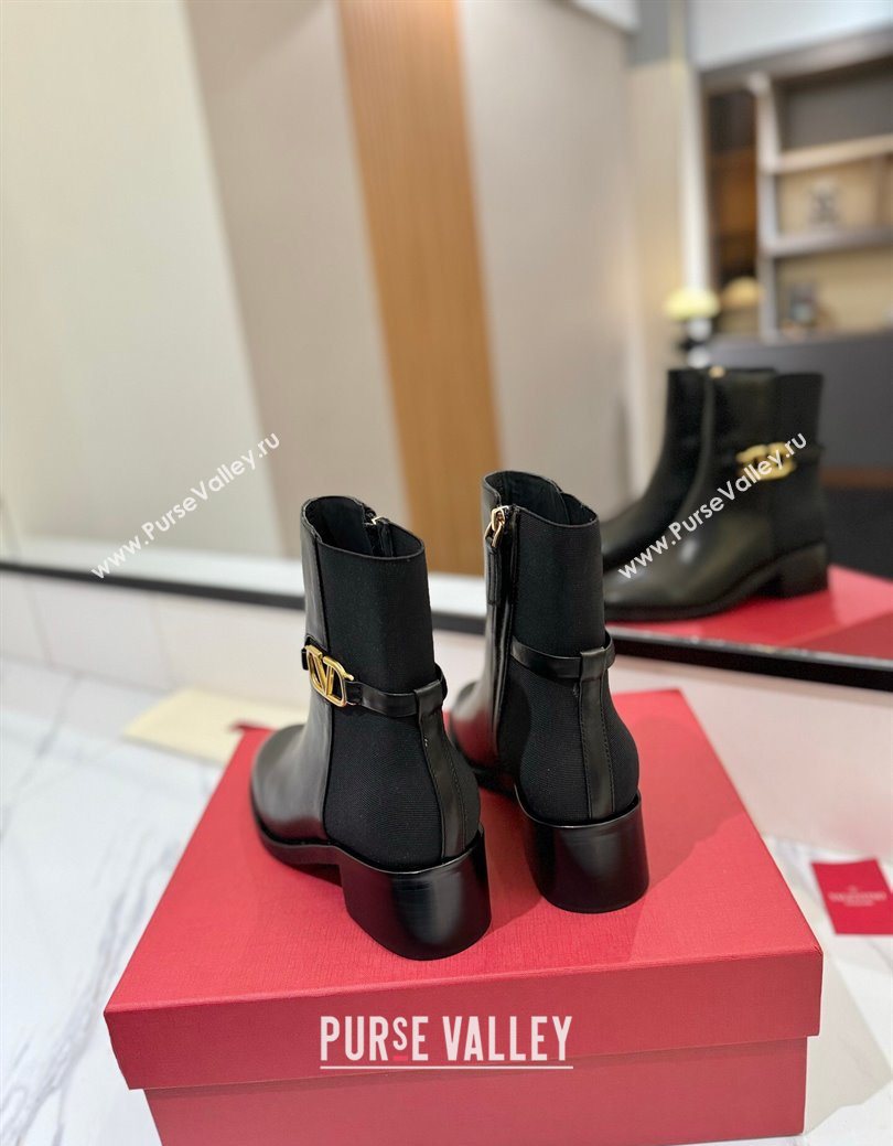 Valentino VLogo Heel Ankle Boots 5.5cm in Calfskin and Canvas Black 2025 VLTN121605 (MD-251216034)