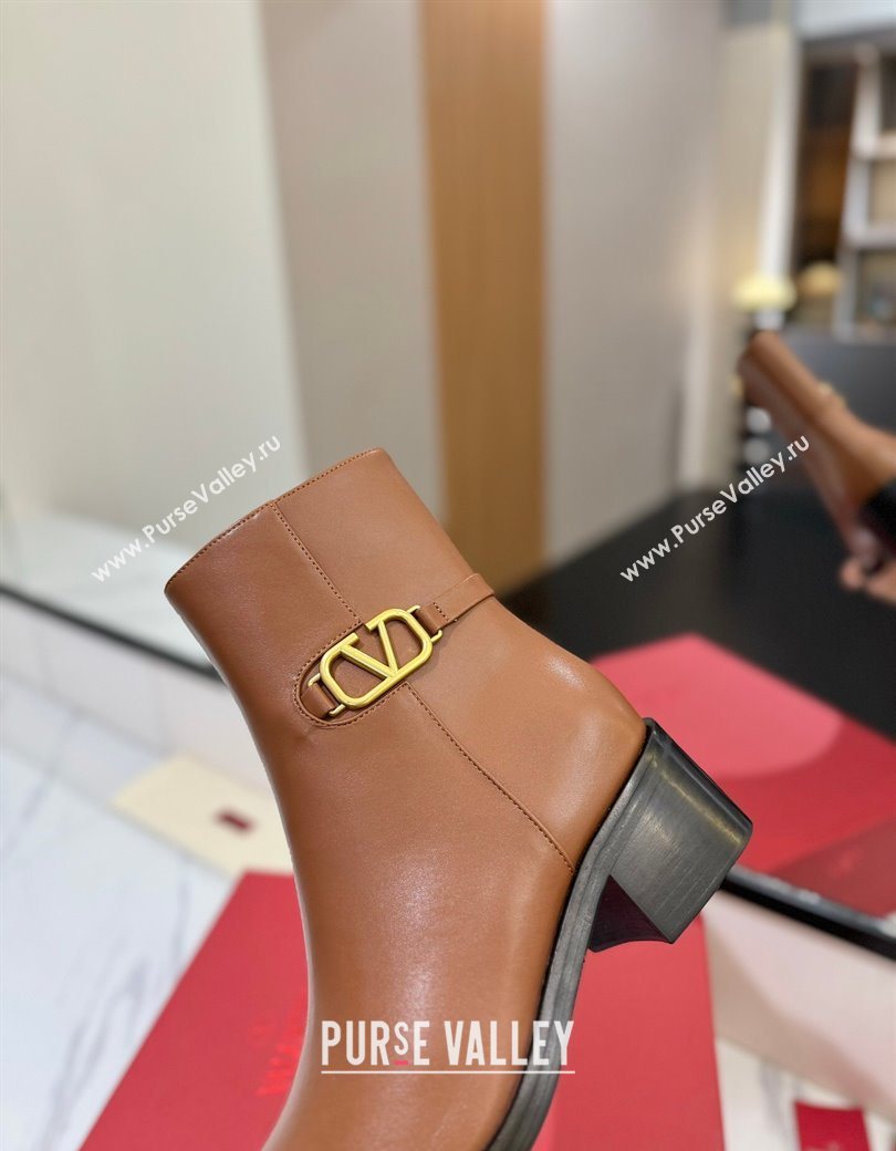 Valentino VLogo Heel High Boots 5.5cm in Calfskin Leather Brown 2025 VLTN121605 (MD-251216040)