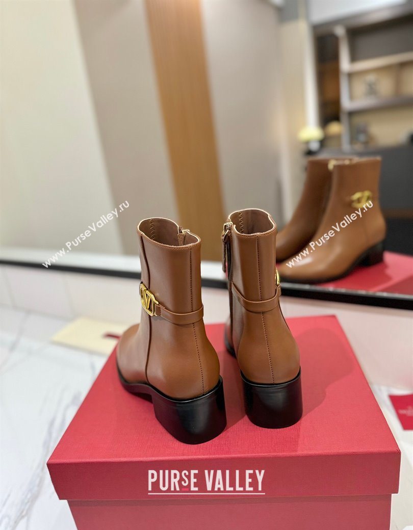 Valentino VLogo Heel High Boots 5.5cm in Calfskin Leather Brown 2025 VLTN121605 (MD-251216040)