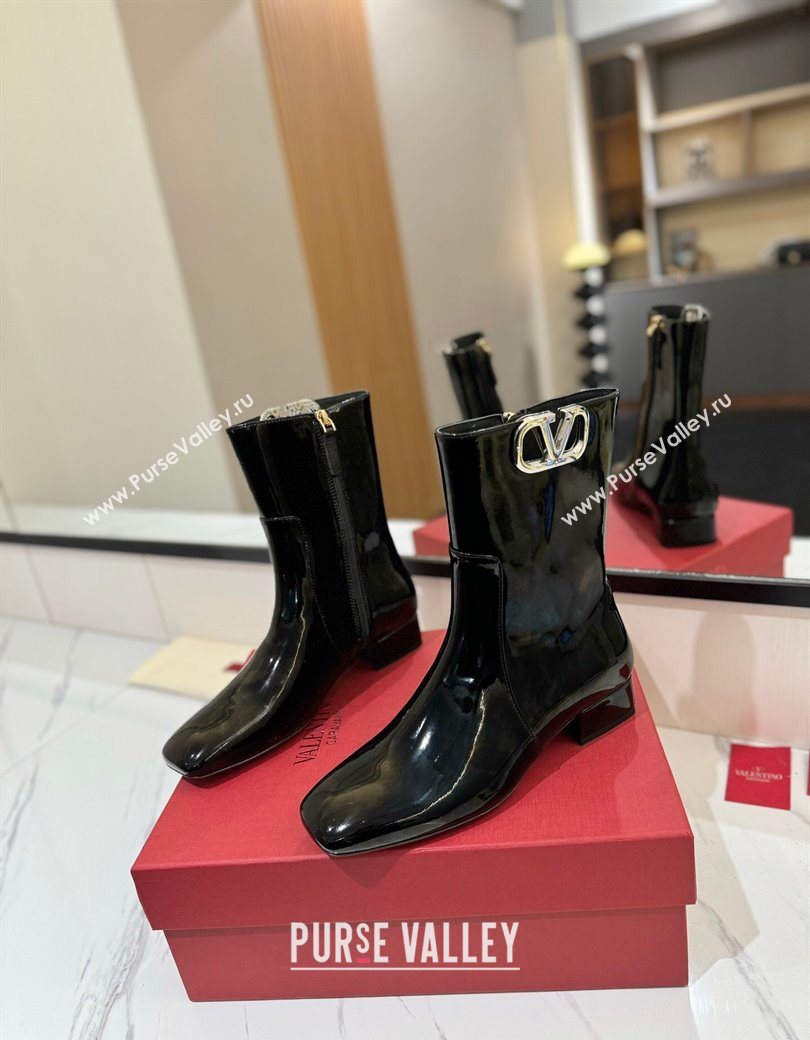 Valentino VLogo Type Heel Ankle Boots 3cm in Patent Leather Black 2025 VLTN121606 (MD-251216041)