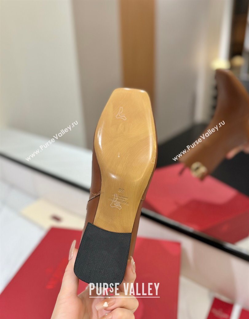 Valentino VLogo Type Heel Ankle Boots 3cm in Calfskin Leather Brown 2025 VLTN121606 (MD-251216042)