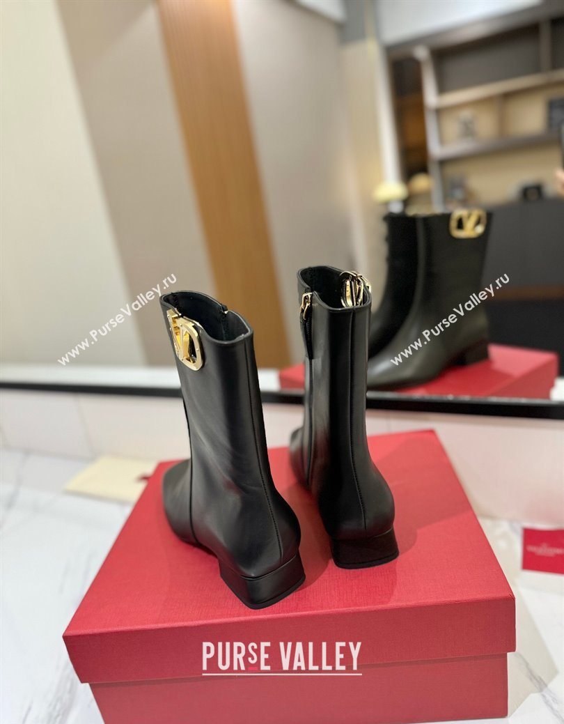 Valentino VLogo Type Heel Ankle Boots 3cm in Calfskin Leather Black 2025 VLTN121606 (MD-251216043)
