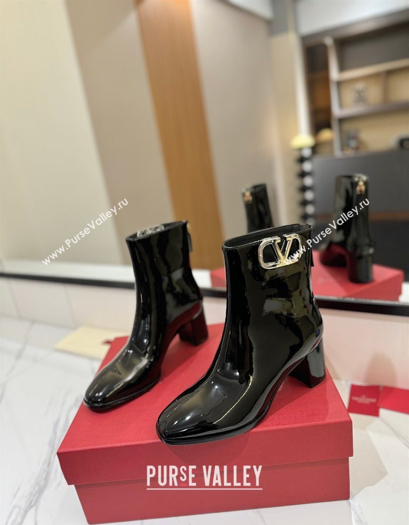 Valentino VLogo Type Heel Ankle Boots 5cm in Glazed Patent Leather Black 2025 VLTN121606 (MD-251216052)