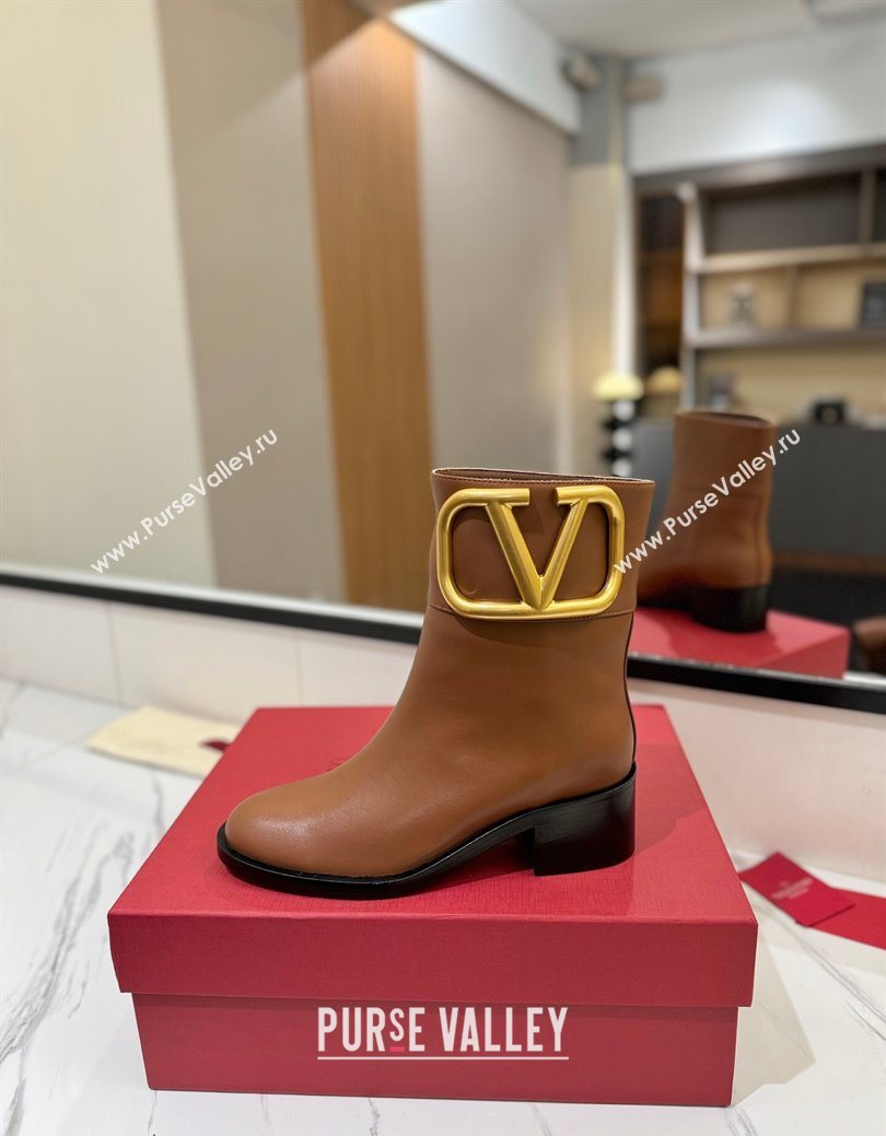 Valentino Maxi-VLogo Heel Ankle Boots 5.5cm in Calfskin Leather Brown 2025 VLTN121603 (MD-251216017)