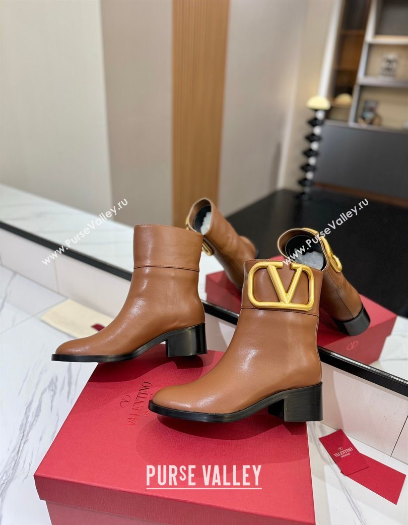 Valentino Maxi-VLogo Heel Ankle Boots 5.5cm in Calfskin Leather Brown 2025 VLTN121603 (MD-251216017)