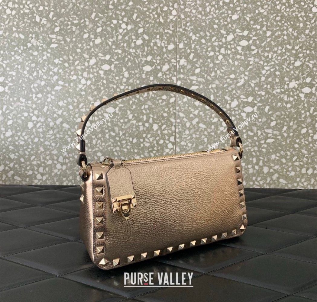 Valentino Small Rockstud Crossbody Bag in Metallic Grainy Calfskin Rose Gold 2025 VLTN0311 (LKF-260120023)
