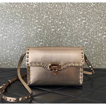 Valentino Small Rockstud Metallic Grainy Calfskin Crossbody bag Rose Gold 2025 VLTN0322 (LKF-260120024)