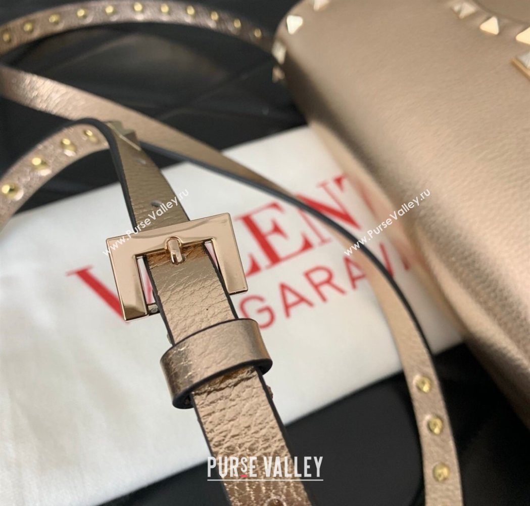 Valentino Small Rockstud Metallic Grainy Calfskin Crossbody bag Rose Gold 2025 VLTN0322 (LKF-260120024)