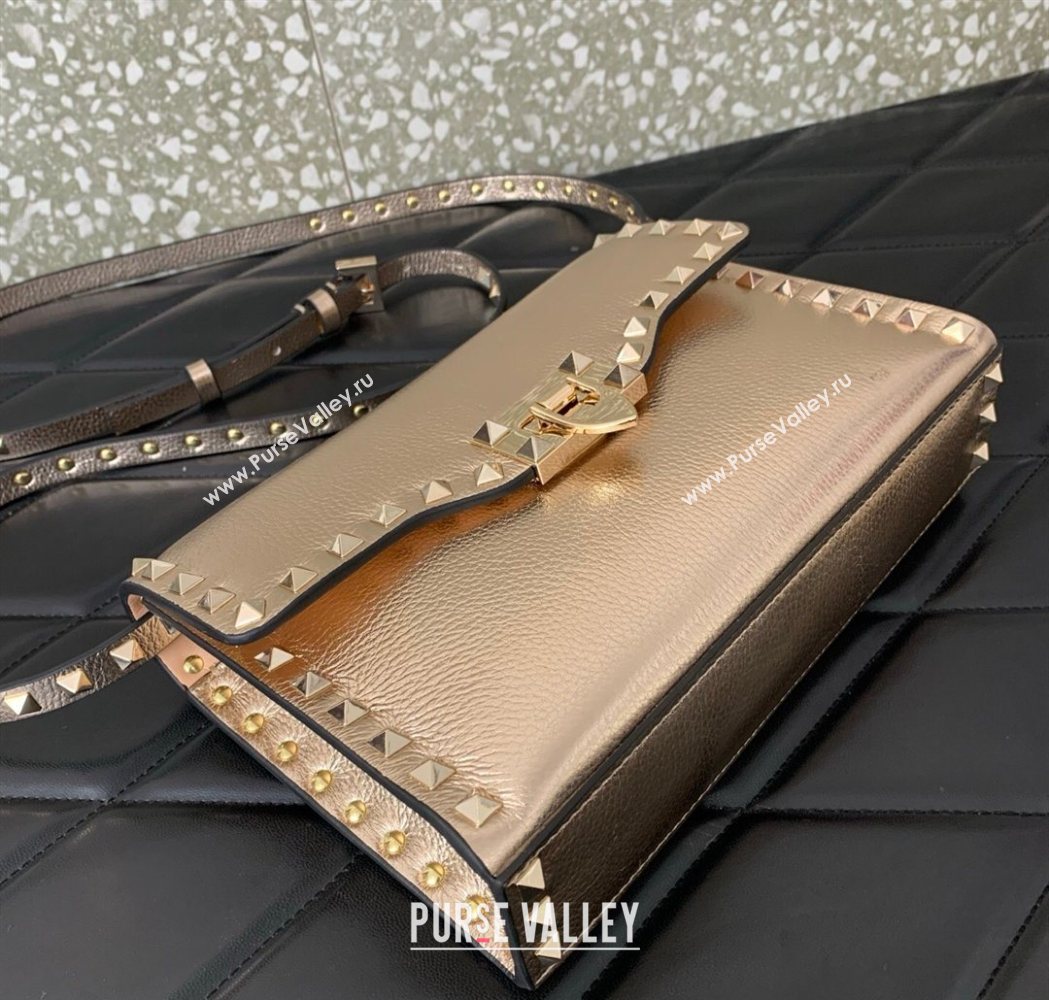 Valentino Small Rockstud Metallic Grainy Calfskin Crossbody bag Rose Gold 2025 VLTN0322 (LKF-260120024)