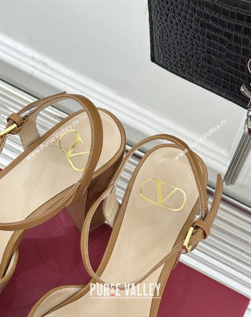 Valentino VLOGO Signature Platform Pumps 11cm in Suede and Leather Brown2 2026 0224 (MD-260224024)