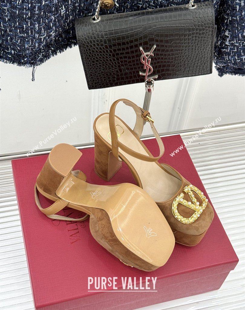 Valentino VLOGO Signature Platform Pumps 11cm in Suede and Leather Brown2 2026 0224 (MD-260224024)