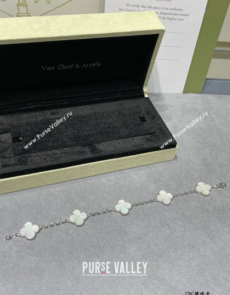Van Cleef Arpels Alhambra Bracelet 5 Motifs White/Silver 2025 0914 (YF-250916147)
