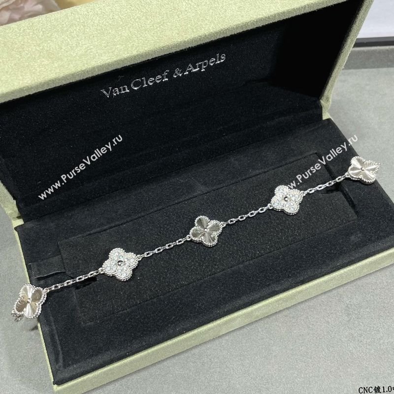 Van Cleef Arpels Alhambra Bracelet 5 Motifs with Half Strass Silver 2025 0915 (YF-250916138)