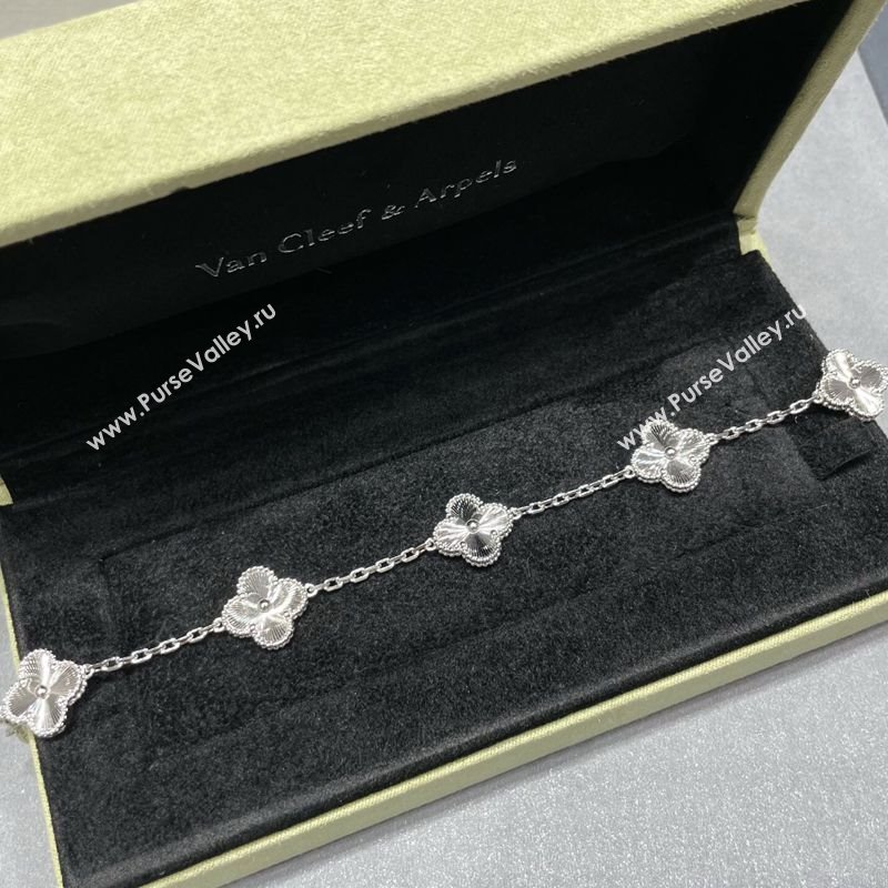 Van Cleef Arpels Alhambra Bracelet 5 Motifs Silver-Tone 2025 0916 (YF-250916135)