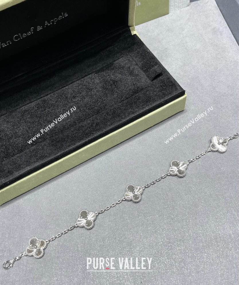 Van Cleef Arpels Alhambra Bracelet 5 Motifs Silver-Tone 2025 0916 (YF-250916135)