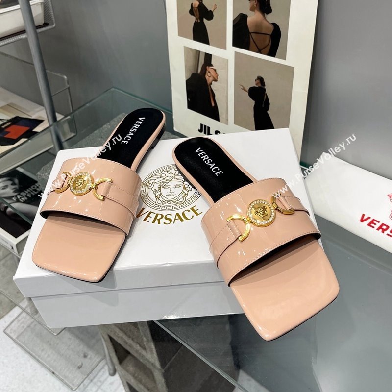 Versace Patent Leather Flat Slide Sandals Nude 2024 0506 (MD-240506132)