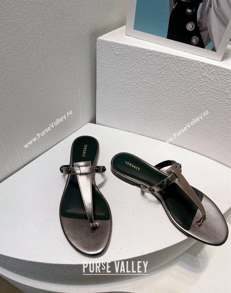 Versace Medusa Calfskin Flat Thong Slides Sandal with Logo Charm Grey 2024 0612 (MD-240612160)