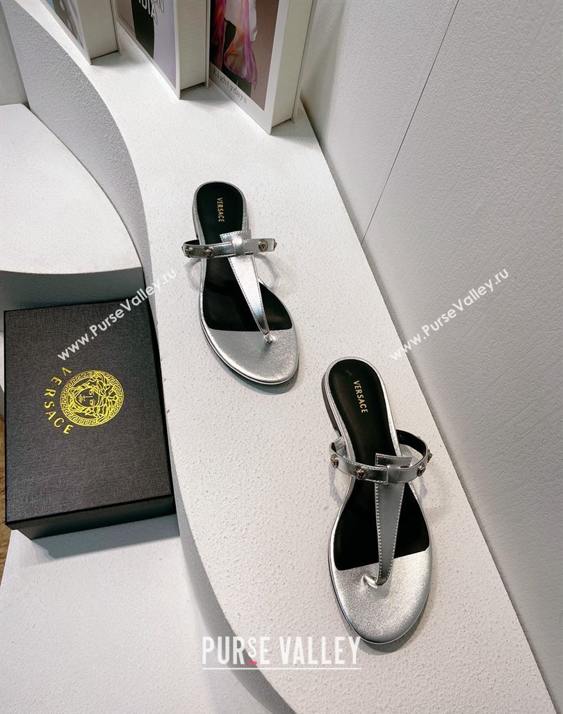 Versace Medusa Calfskin Flat Thong Slides Sandal with Logo Charm Silver 2024 0612 (MD-240612161)