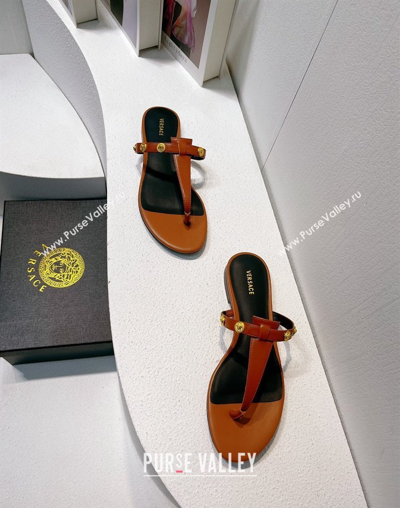 Versace Medusa Calfskin Flat Thong Slides Sandal with Logo Charm Brown 2024 0612 (MD-240612163)