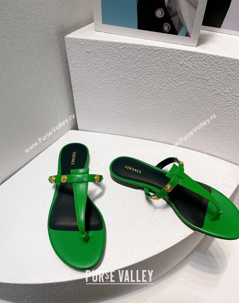 Versace Medusa Calfskin Flat Thong Slides Sandal with Logo Charm Green 2024 0612 (MD-240612165)