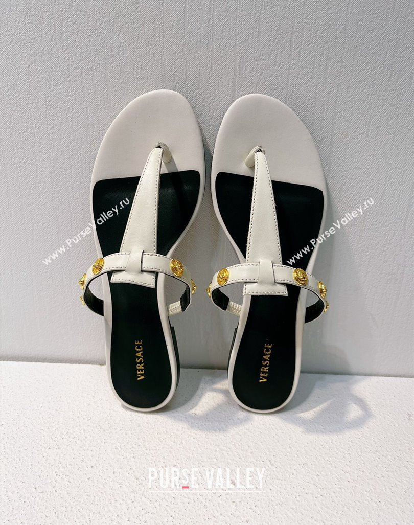 Versace Medusa Calfskin Flat Thong Slides Sandal with Logo Charm White 2024 0612 (MD-240612168)