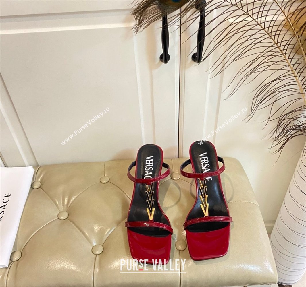 Versace Patent Leather Fragrance Heel Slides Sandal with V-Chain Dark Red 2025 0429 (MD-250429008)