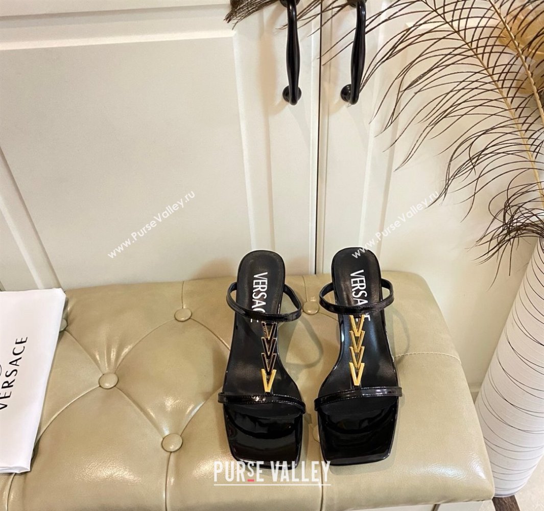 Versace Patent Leather Fragrance Heel Slides Sandal with V-Chain Black 2025 0429 (MD-250429012)