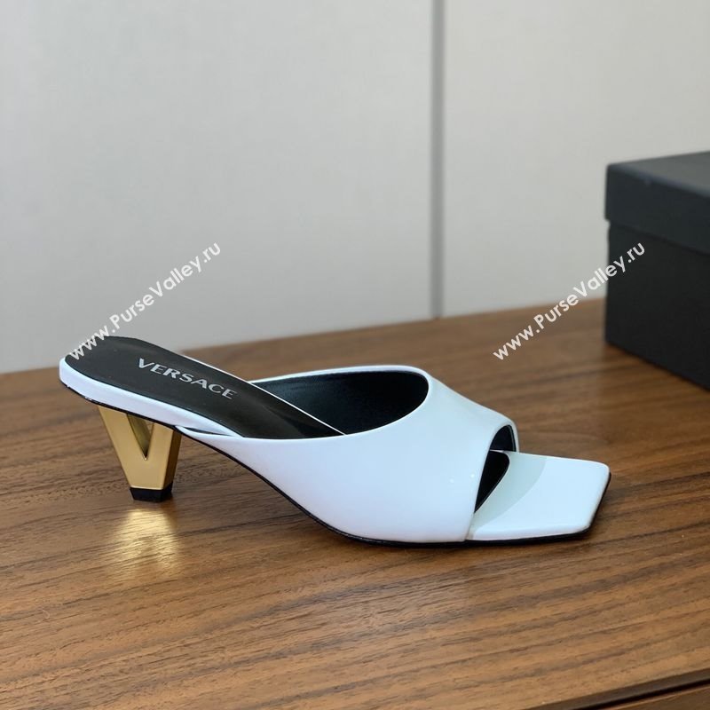 Versace V2025 Patent Leather Slides Sandal 5.5cm with V-shaped Heel White 2025 0429 (MD-250429031)