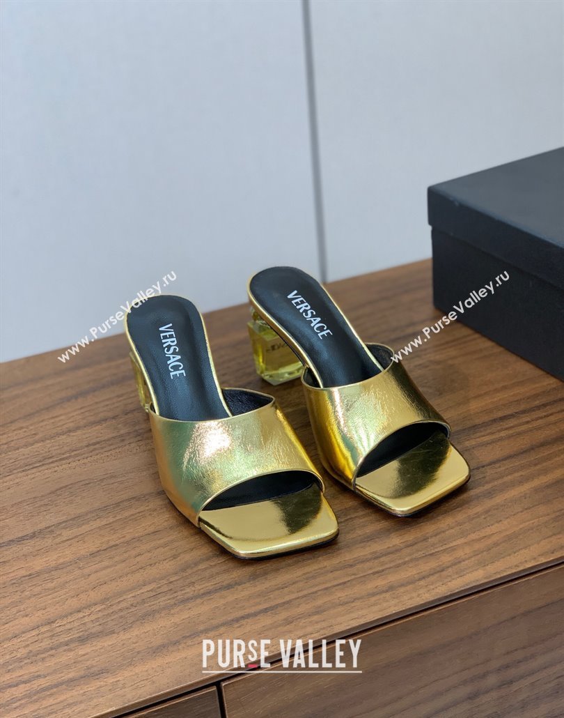 Versace Bright Patent Leather Slides Sandal with Fragrance Heel 7cm Gold 2025 0429 (MD-250429023)