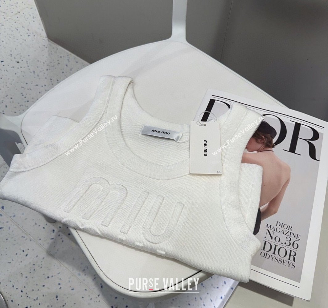 Miu Miu Maxi Letters Vest White 2025 0314 (SHI-250314045)