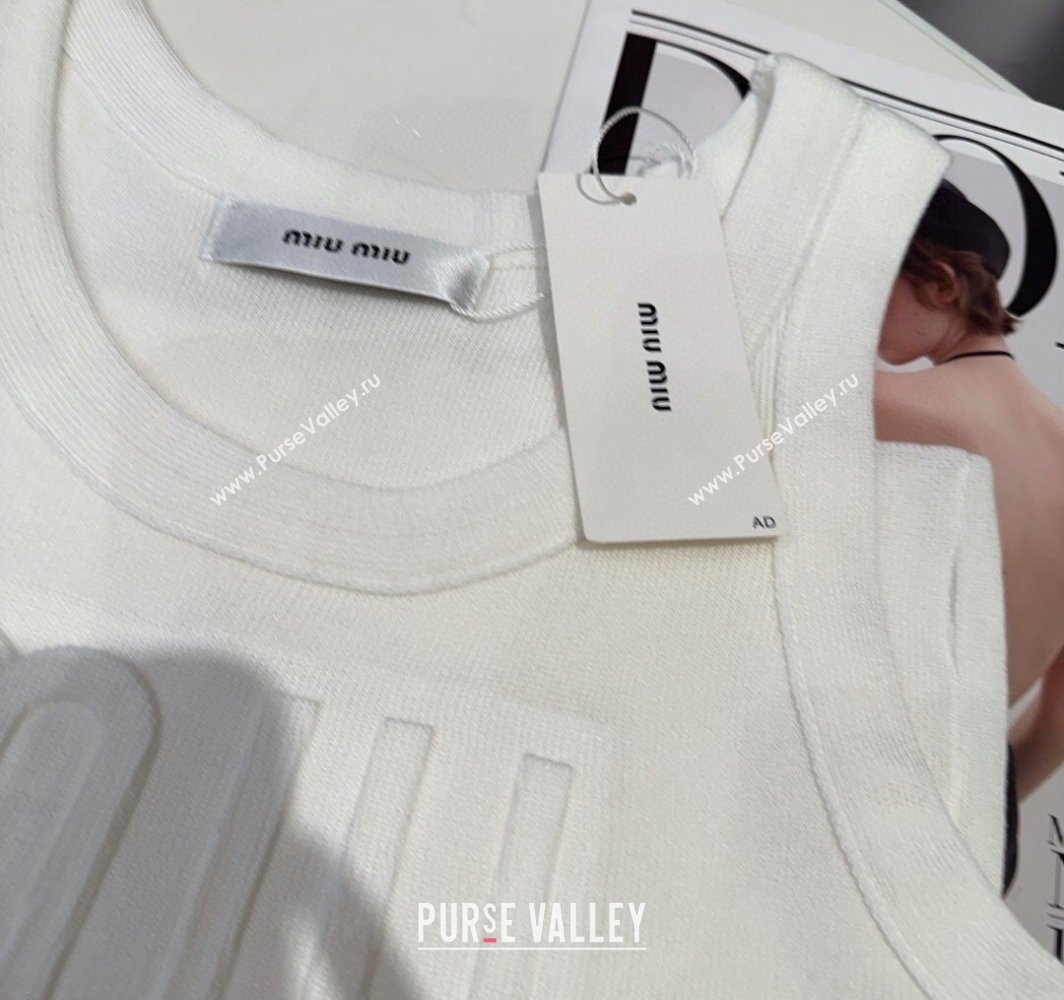 Miu Miu Maxi Letters Vest White 2025 0314 (SHI-250314045)